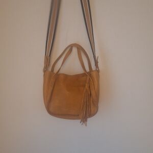 Women’s Margot's New York Mustard Color Soft  Leather Crossbody Bag Mediun Sz